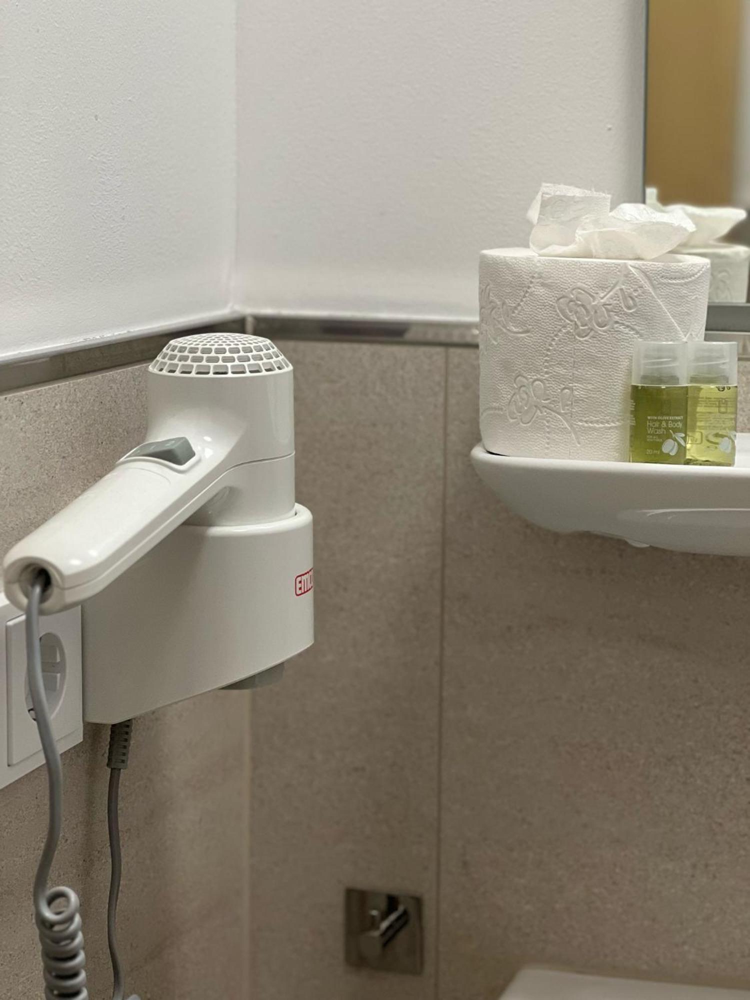 Avento Hotel Hannover ランゲンハーゲン エクステリア 写真